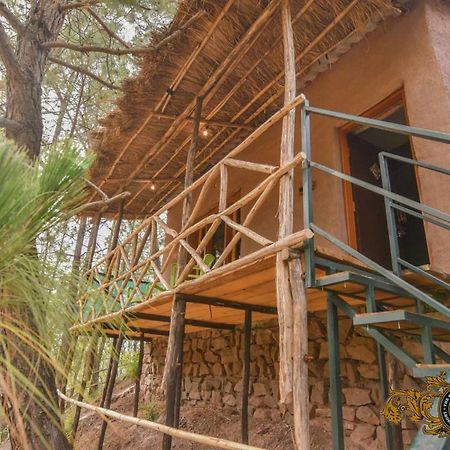 The Mud House Resort Kasauli Exterior photo