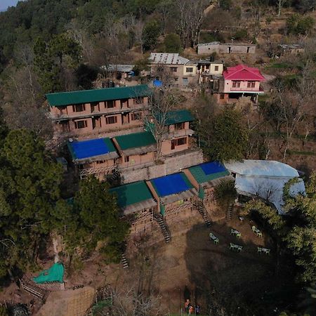 The Mud House Resort Kasauli Exterior photo
