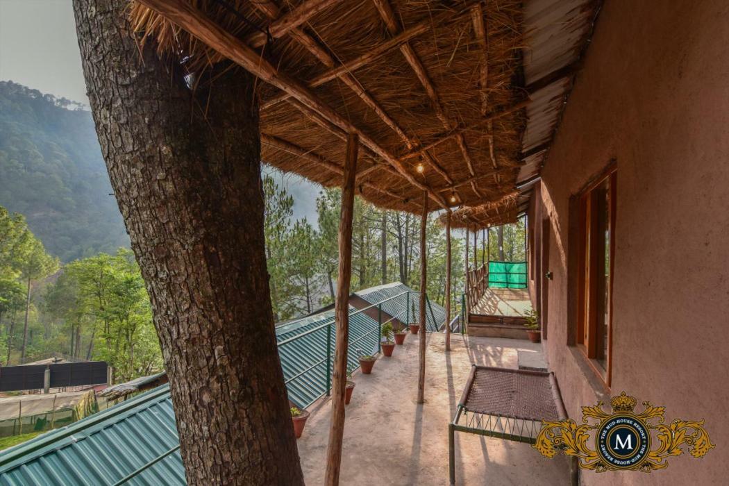 The Mud House Resort Kasauli Exterior photo