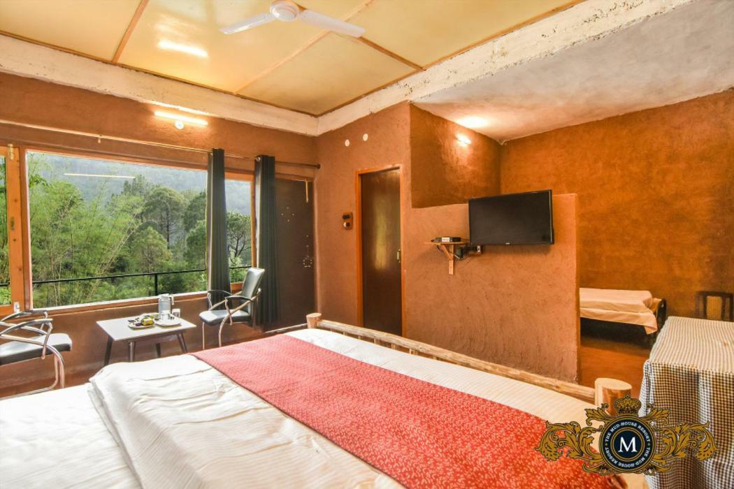 The Mud House Resort Kasauli Exterior photo