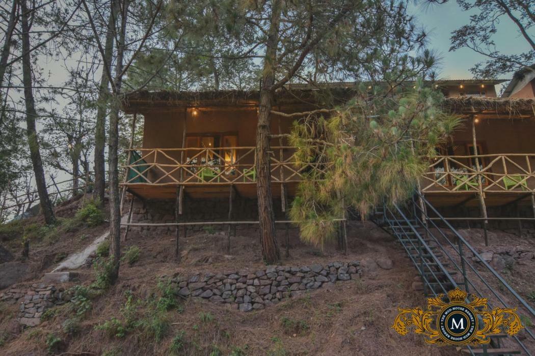 The Mud House Resort Kasauli Exterior photo